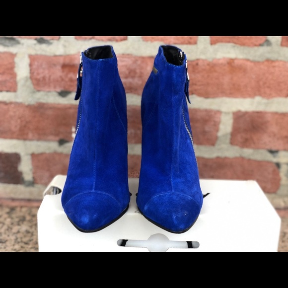Aldo Odessa Booties 8.5 —- Sold - Picture 2 of 7